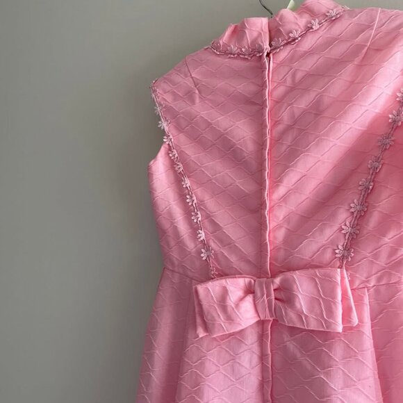 1960s Darling Ribbon Bubblegum Pink Gown - Picture 7 of 7